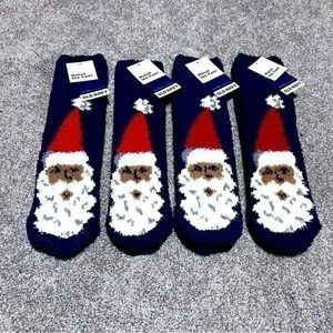NWT set of four pairs Old Navy fuzzy soft Santa socks